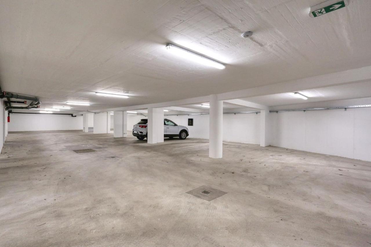Apartments Perla With Free Parking Zadar Eksteriør billede