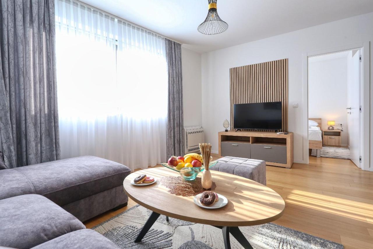 Apartments Perla With Free Parking Zadar Eksteriør billede