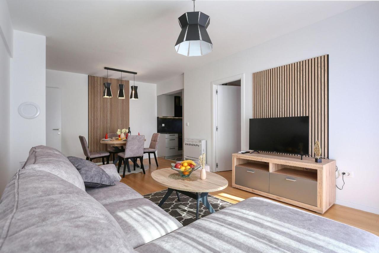 Apartments Perla With Free Parking Zadar Eksteriør billede